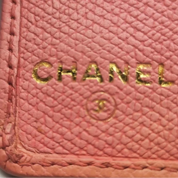 Authentic Chanel caviar pink 6 ring key case made in Italy - Picture 2 of 5